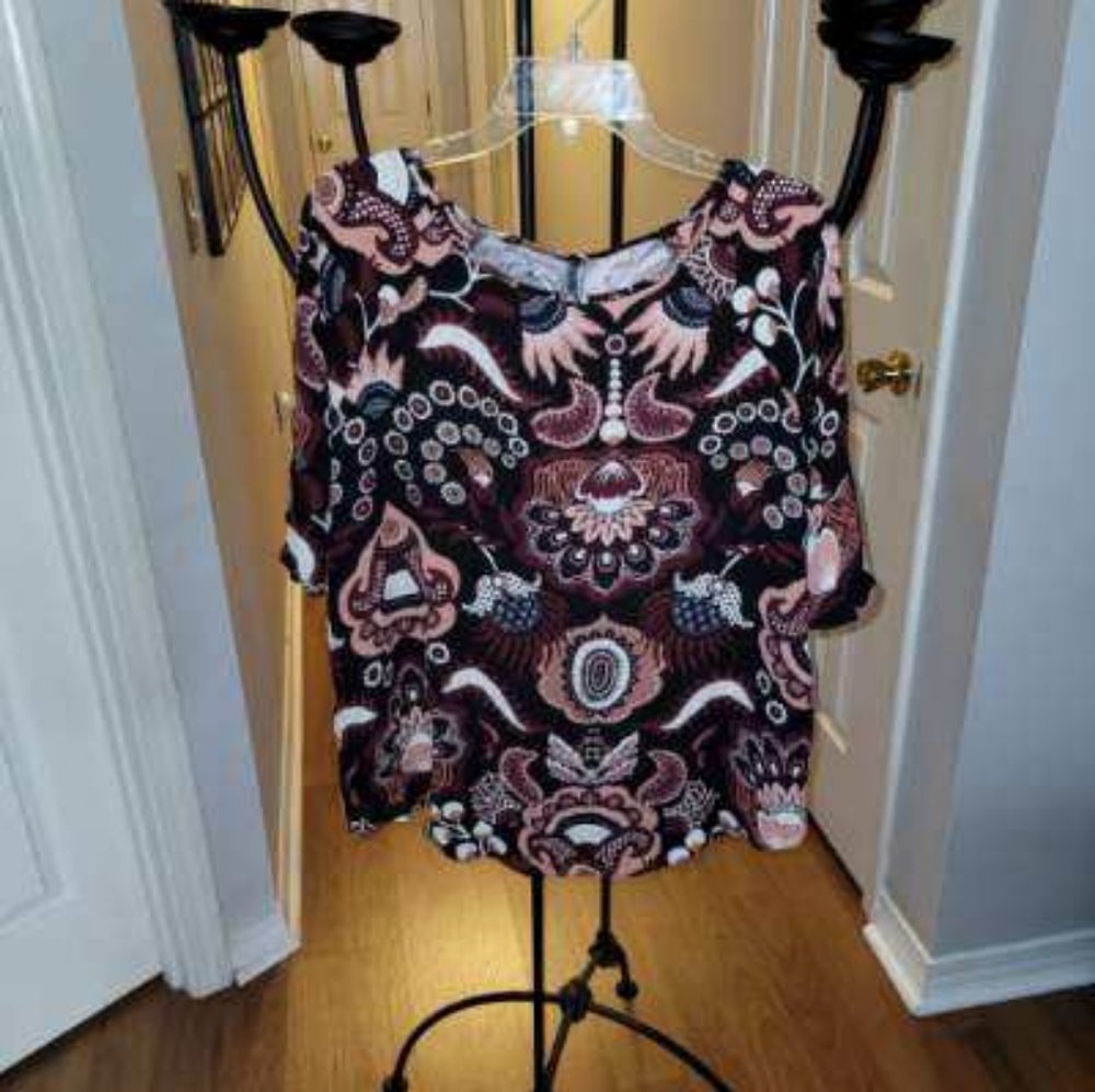Women blouse